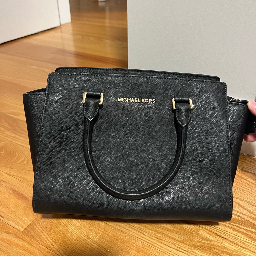 Michael Kors purse